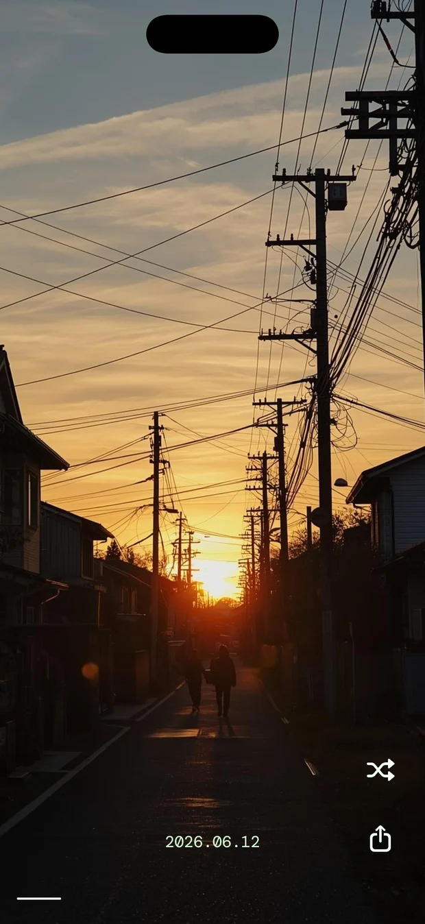 その日のクリップが1本の縦型vlogになり、ショート動画のように再生される画面